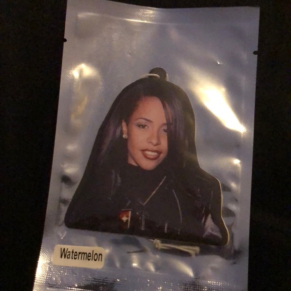 Aaliyah Air Freshener - Picture 2 of 4